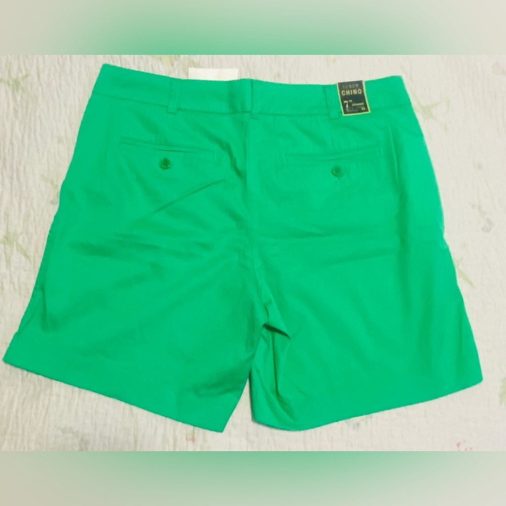 J. Crew chino 7” Women's Green shorts - Picture 3 of 7